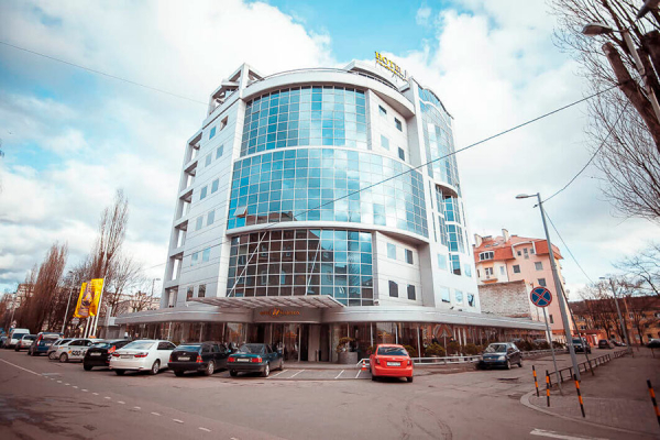 &laquo;ОПГ и активы на ₽9 млрд&raquo;: что известно об иске к главе Совета судей